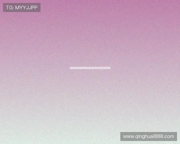 阿利亚迭雷父子身穿皇马与阿森纳球衣对弈合影传递足球情缘 阿利亚迭雷父子身穿皇马与阿森纳球衣对弈合影传递足球情缘